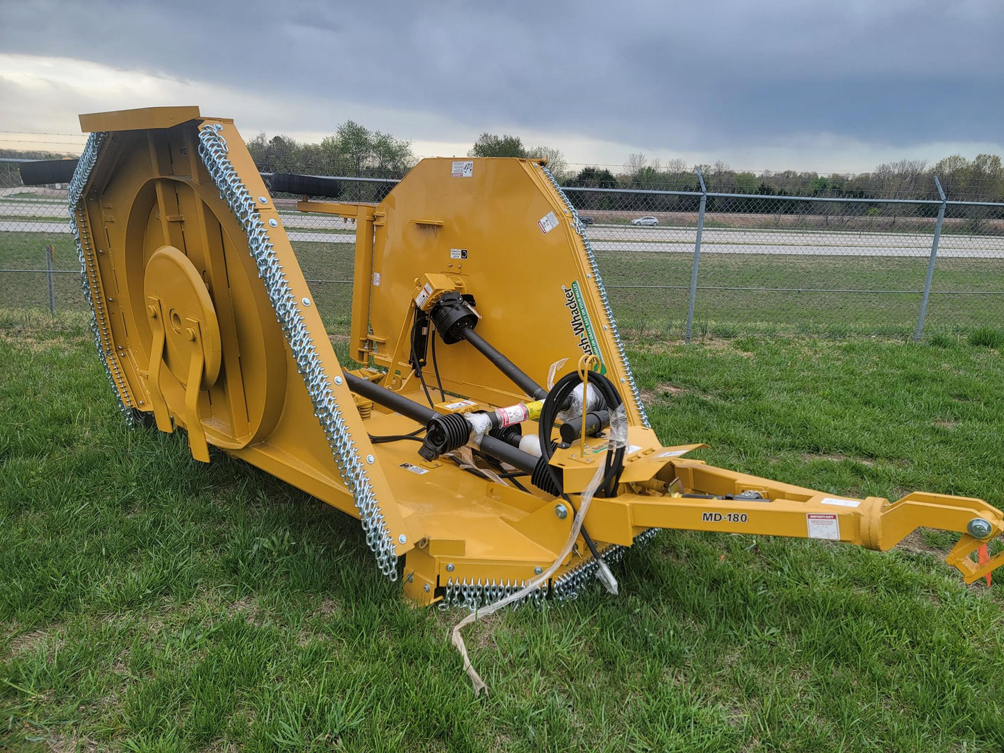 BUSH-WHACKER MD-180 W/MECHANICAL LINKAGE - MD180-293
