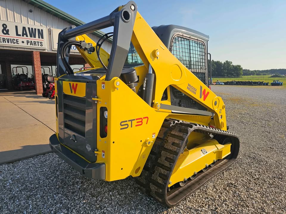 Wacker Neuson ST37 Premium Cab Track Loader - ST37 Premium Cab