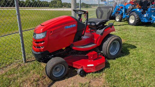 (CONSIGNMENT) SIMPLICITY BROADMOOR SERIES LAWN TRACTOR 52" DECK 25HP BRIGGS - CONSIMP_LAWN TRACTOR