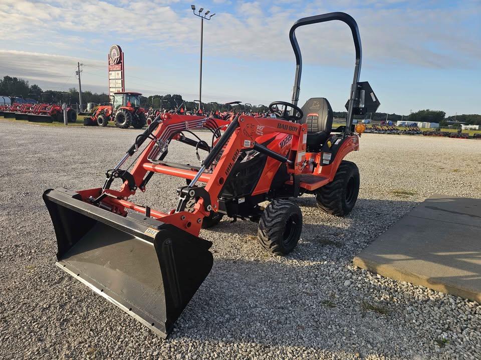 BAD BOY 1025H, 25HP HST, 4WD, DIESEL TRACTOR - 1025H