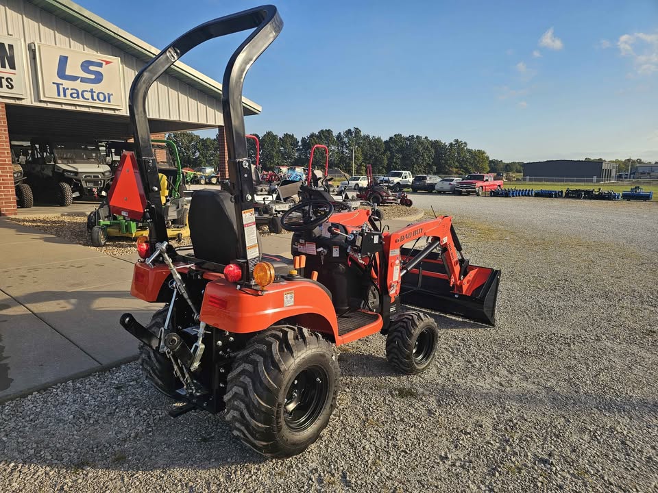 BAD BOY 1025H, 25HP HST, 4WD, DIESEL TRACTOR - 1025H