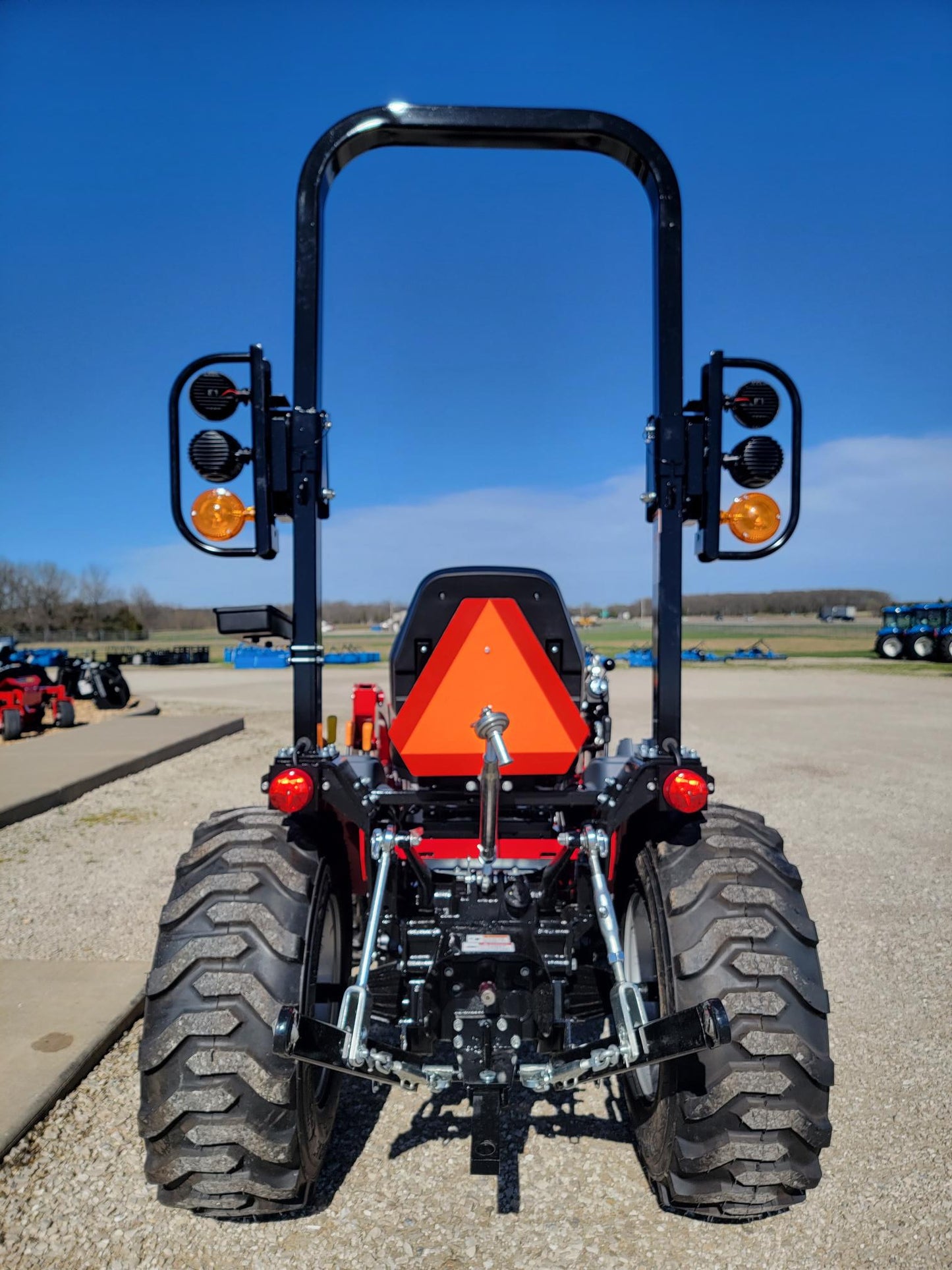 TYM T254 TRACTOR - 23.9HP, HST