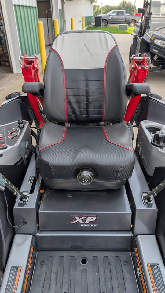 USED ALTOZ XP 660HD 35HP KAWASAKI FX1000 34 HRS 66" DECK - 1055218