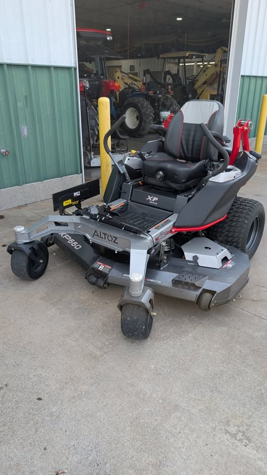 USED ALTOZ XP 660HD 35HP KAWASAKI FX1000 34 HRS 66" DECK - 1055218