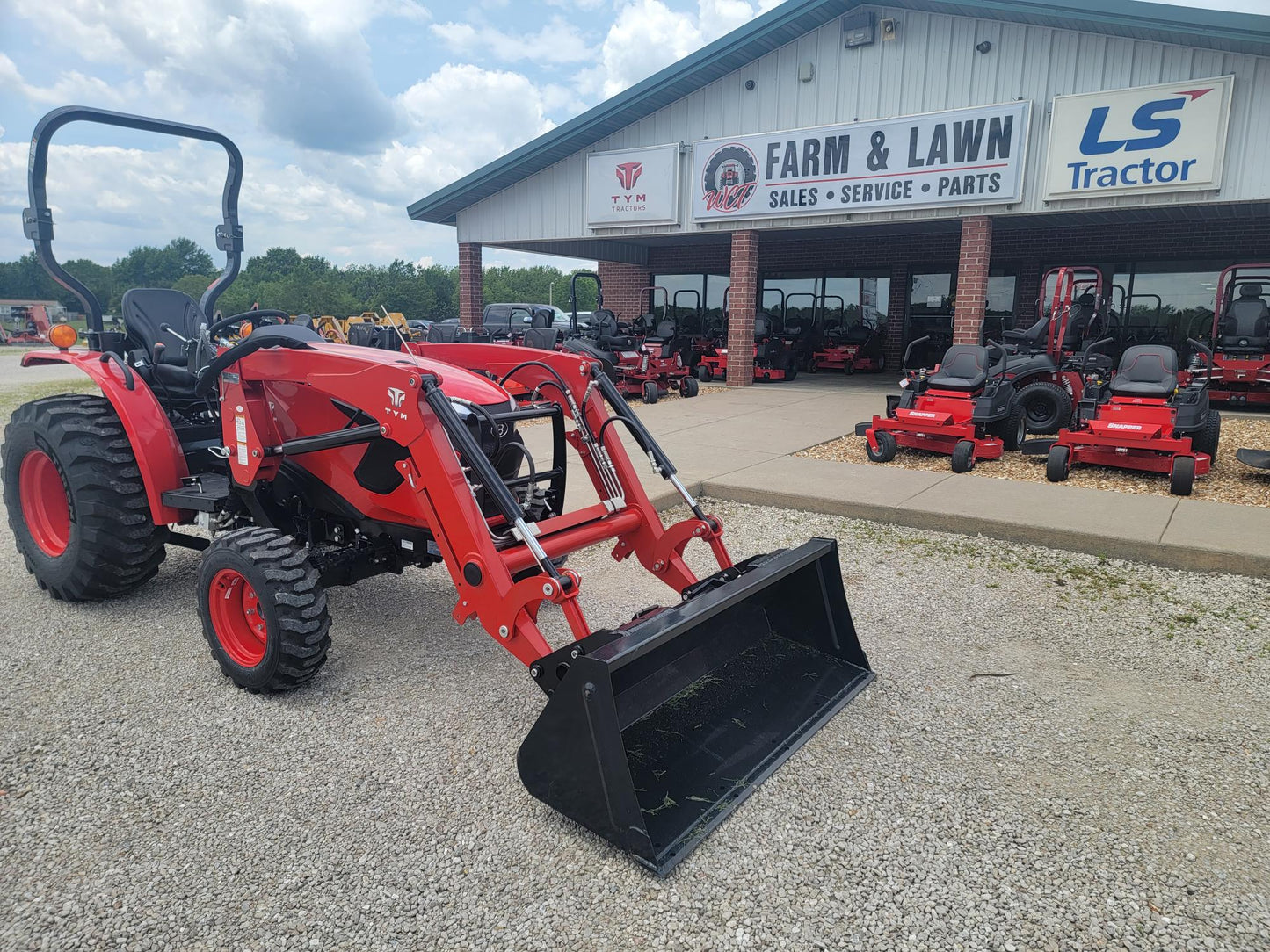 TYM 2515R TRACTOR - 24HP GEAR
