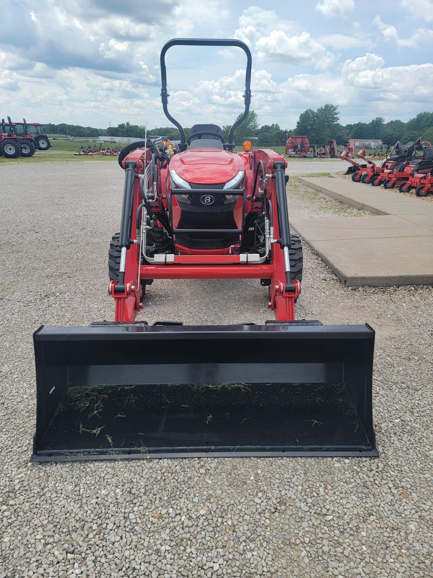 TYM 2515R TRACTOR - 24HP GEAR