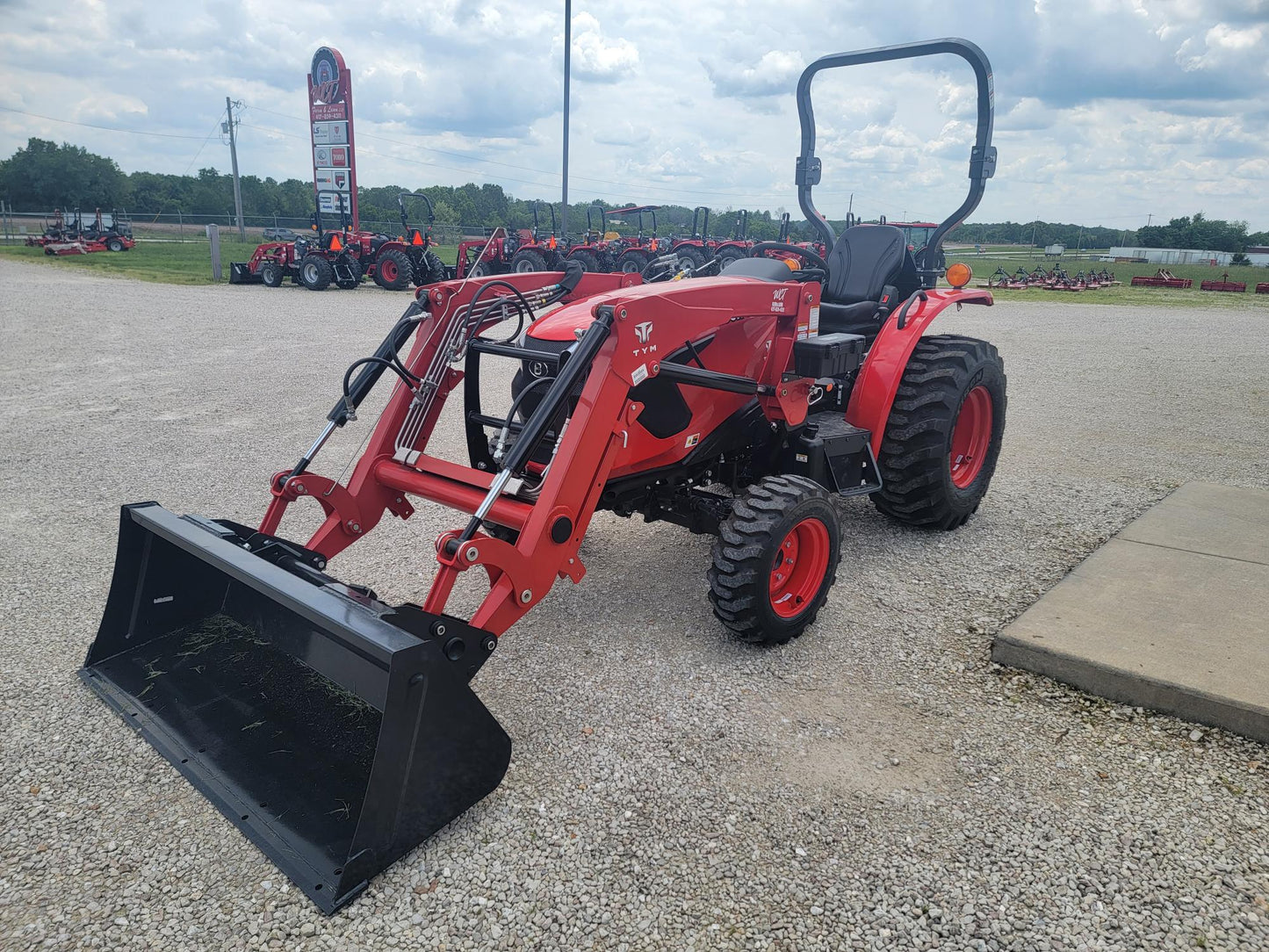 TYM 2515R TRACTOR - 24HP GEAR
