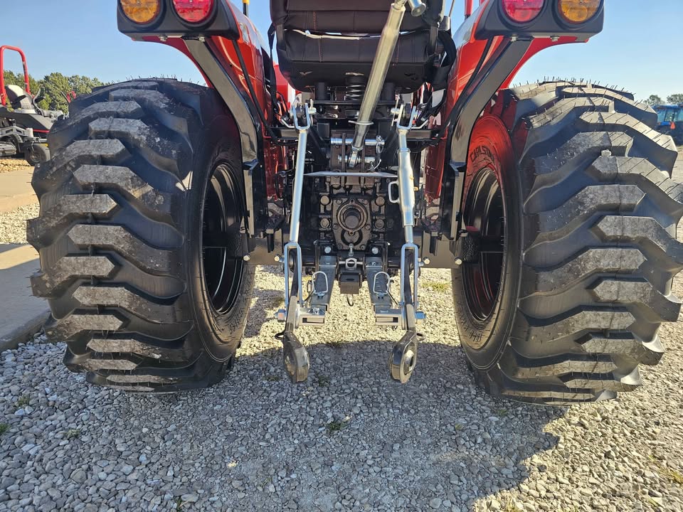 BAD BOY 3026H, 26HP, HYDRO 4WD, DIESEL TRACTOR