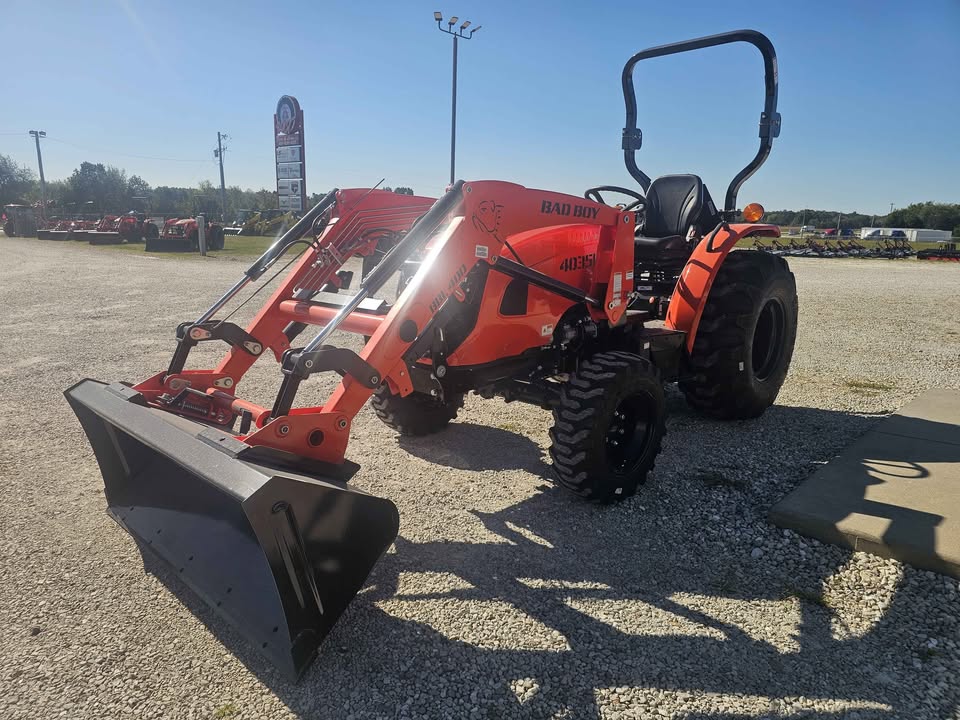 BAD BOY 4035H, 35HP HST, 4WD, DIESEL TRACTOR