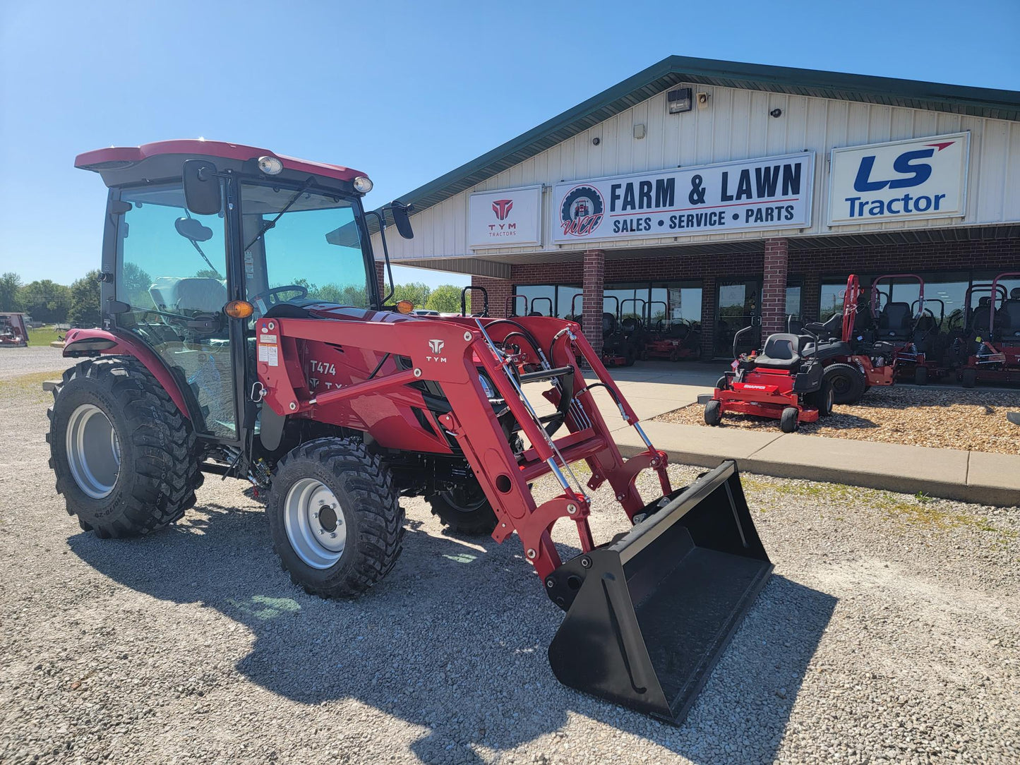 TYM T474HC CAB TRACTOR - 48.3HP, HST