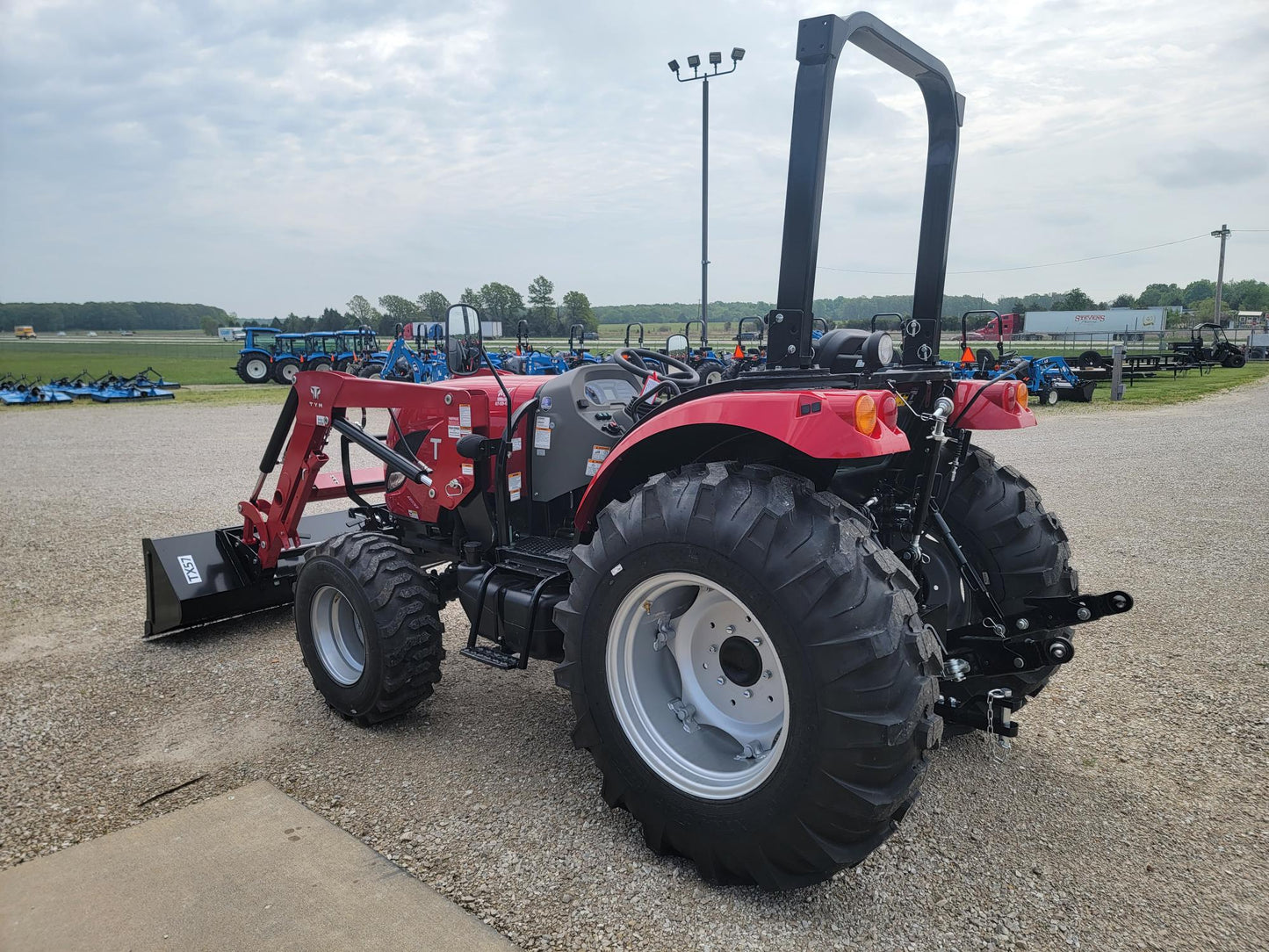 TYM T494H TRACTOR - 48.3HP, HST