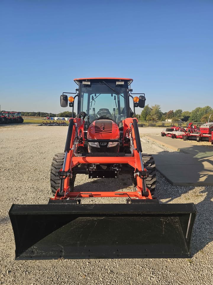 BAD BOY 5055CH, CAB, 55HP HST, 4WD, DIESEL TRACTOR
