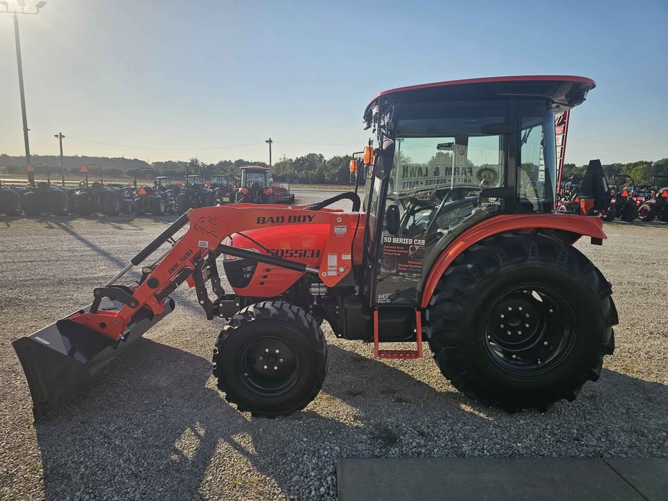 BAD BOY 5055CH, CAB, 55HP HST, 4WD, DIESEL TRACTOR