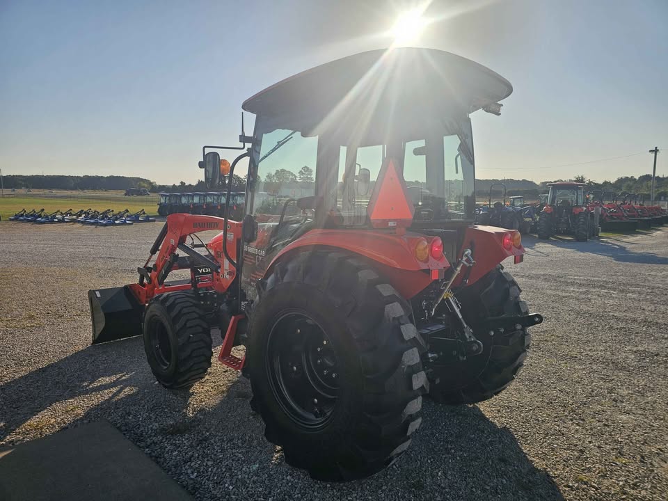 BAD BOY 5055CH, CAB, 55HP HST, 4WD, DIESEL TRACTOR