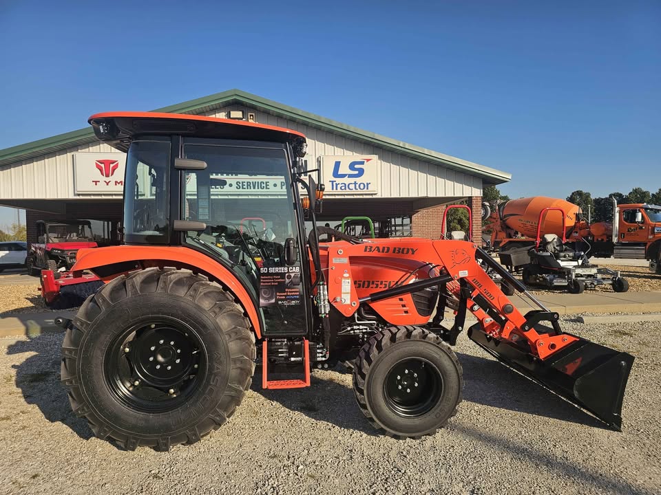 BAD BOY 5055CH, CAB, 55HP HST, 4WD, DIESEL TRACTOR