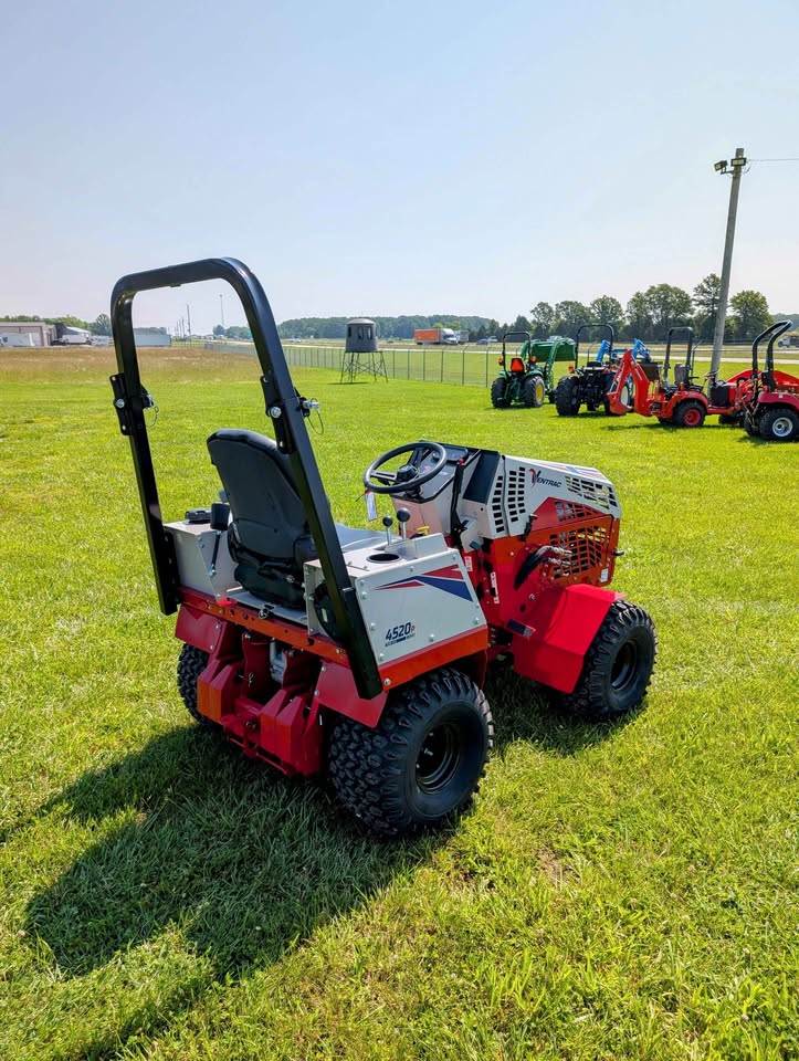 VENTRAC 4520P KAWASAKI W/HEATED SUSPENSION SEAT - 39.51216-HSS