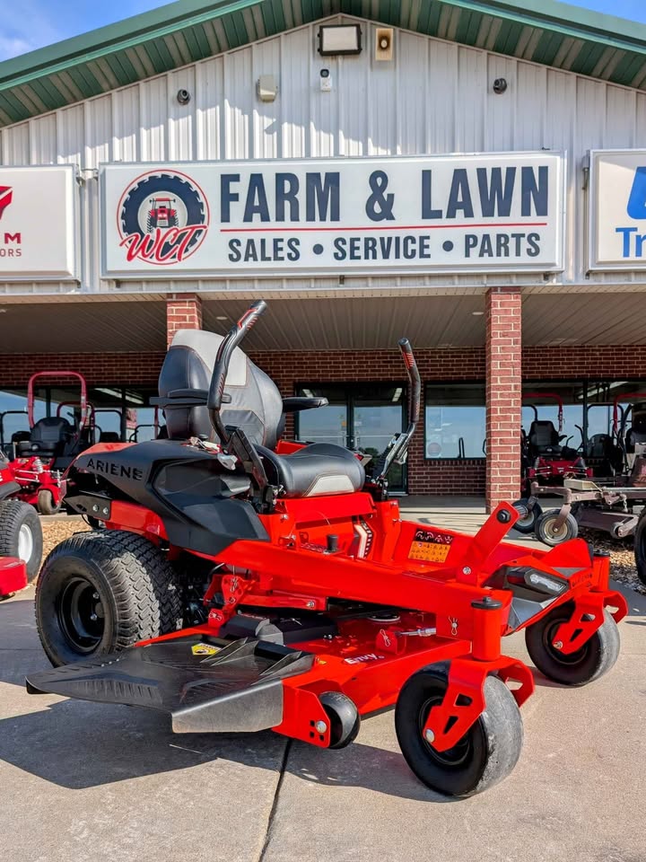 USED - 2023 ARIENS IKON 48"DECK 11 HRS