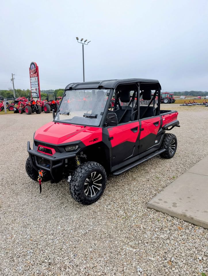 HISUN 750X CREW, 4WD, 735CC - 750XCRRED