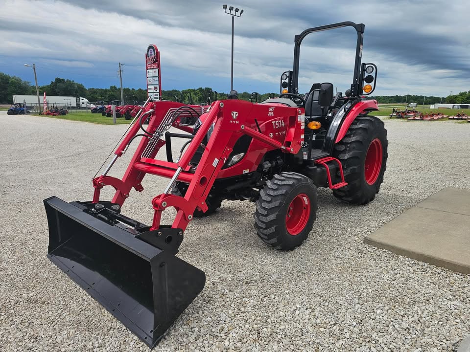 TYM T574-HST TRACTOR - 55HP, HST