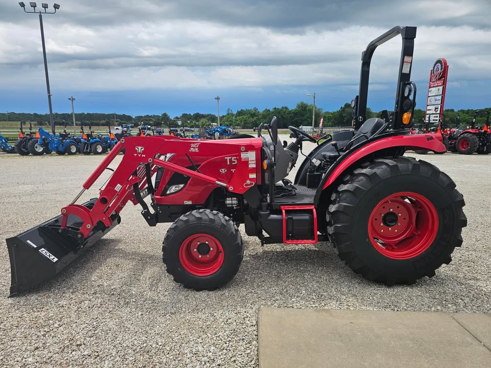 TYM T574-HST TRACTOR - 55HP, HST