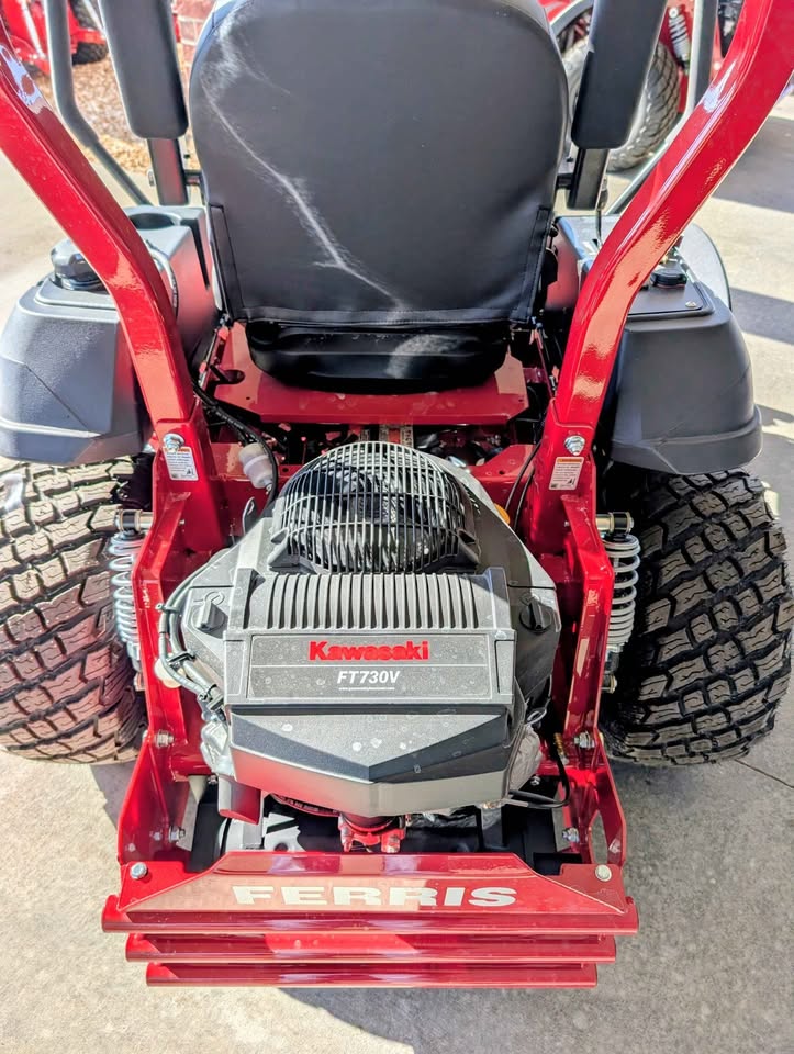 FERRIS ISX800, 24HP KAWASAKI, 52" - 5902155