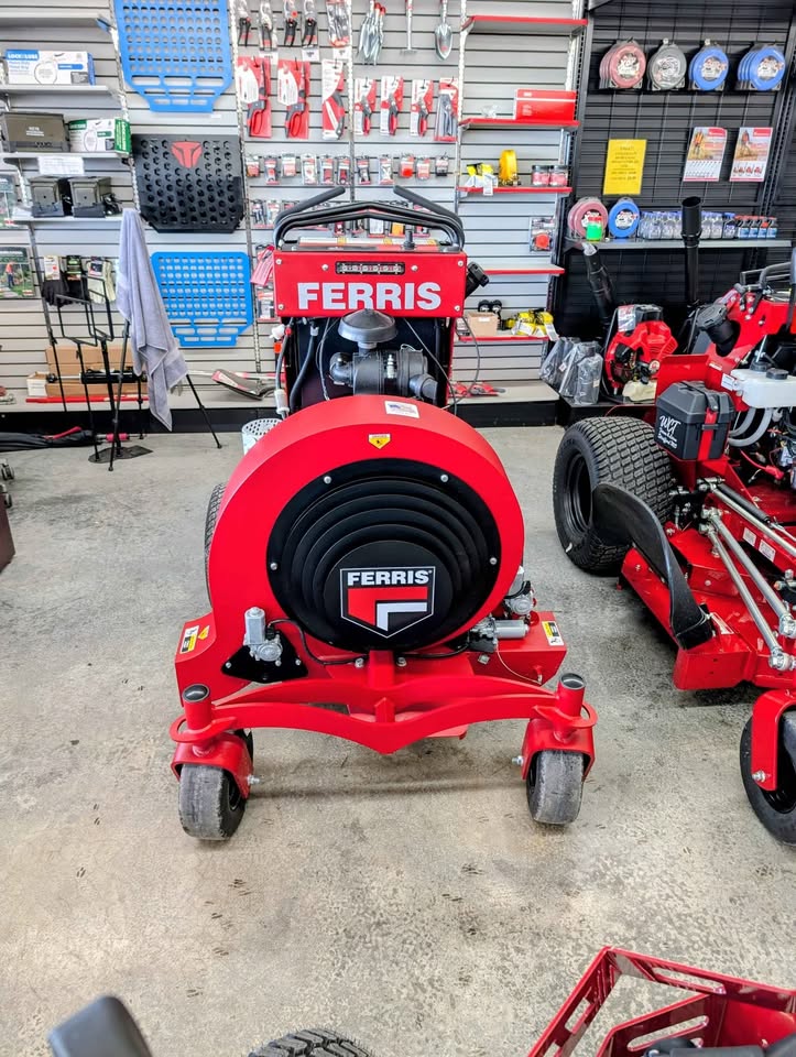 FERRIS FB2000, 23HP VANGUARD, 4500 CFM - 5902132
