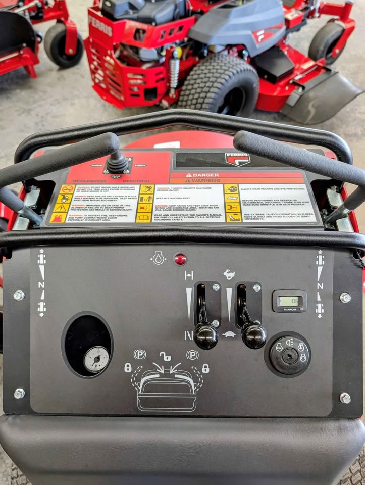 FERRIS FB2000, 23HP VANGUARD, 4500 CFM - 5902132