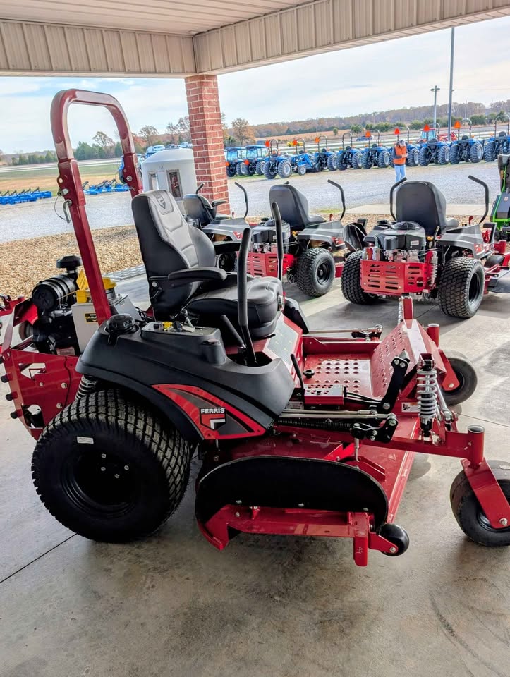 FERRIS ISX3300, 40HP VANGUARD, EFI, OGS, 72" - 5902145
