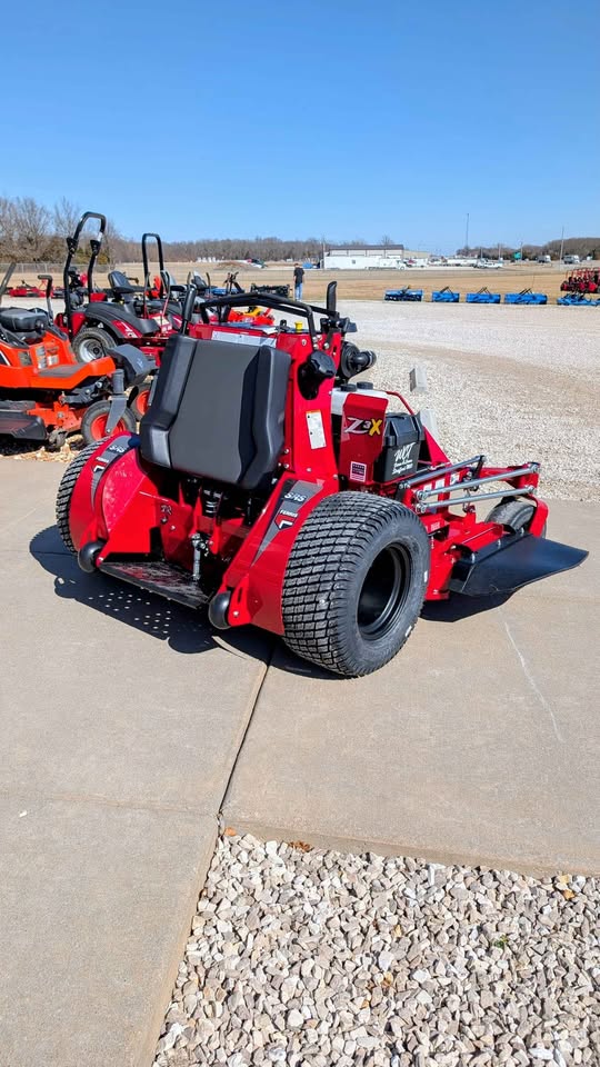 FERRIS Z3X, 40HP VANGUARD, EFI, OGS, 60
