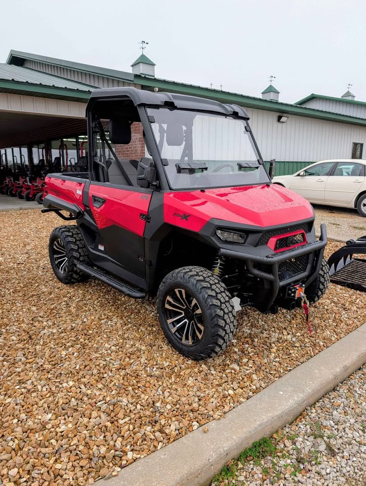 HISUN 750X, 4WD, 735CC - 750XRED