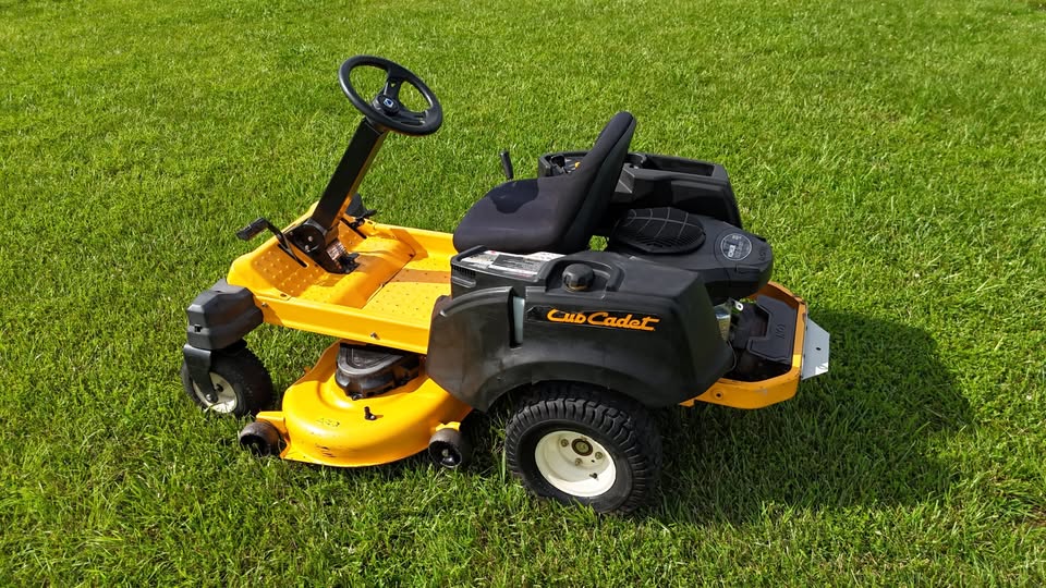 CONSIGNMENT - 2014 CUB CADET RZTS46