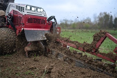 VENTRAC KY400 TRENCHER - 39.55455
