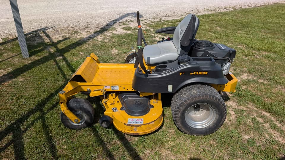 (USED) HUSTLER RAPTOR XD 54" 21.5HP Kawasaki