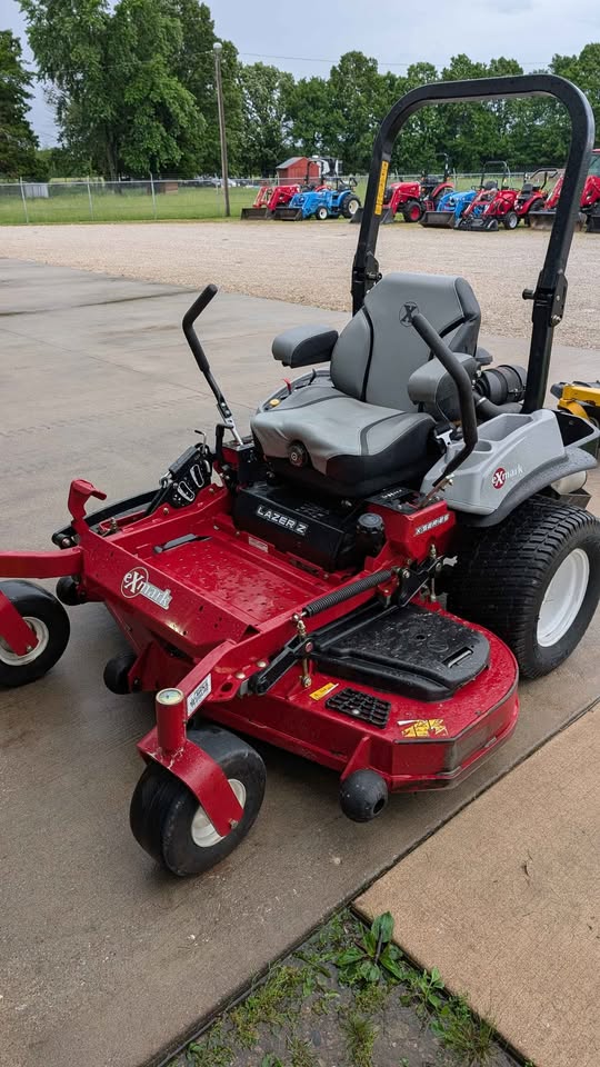 (USED) EXMARK X-Series Lazer Z 60" Deck 25.5HP Kawasaki - LZX801GKA60600