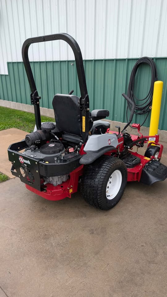 (USED) EXMARK X-Series Lazer Z 60" Deck 25.5HP Kawasaki - LZX801GKA60600