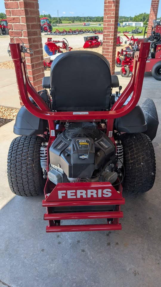 (CONSIGNMENT) 2025 FERRIS IS600Z 25HP BRIGGS W/ 52" DECK