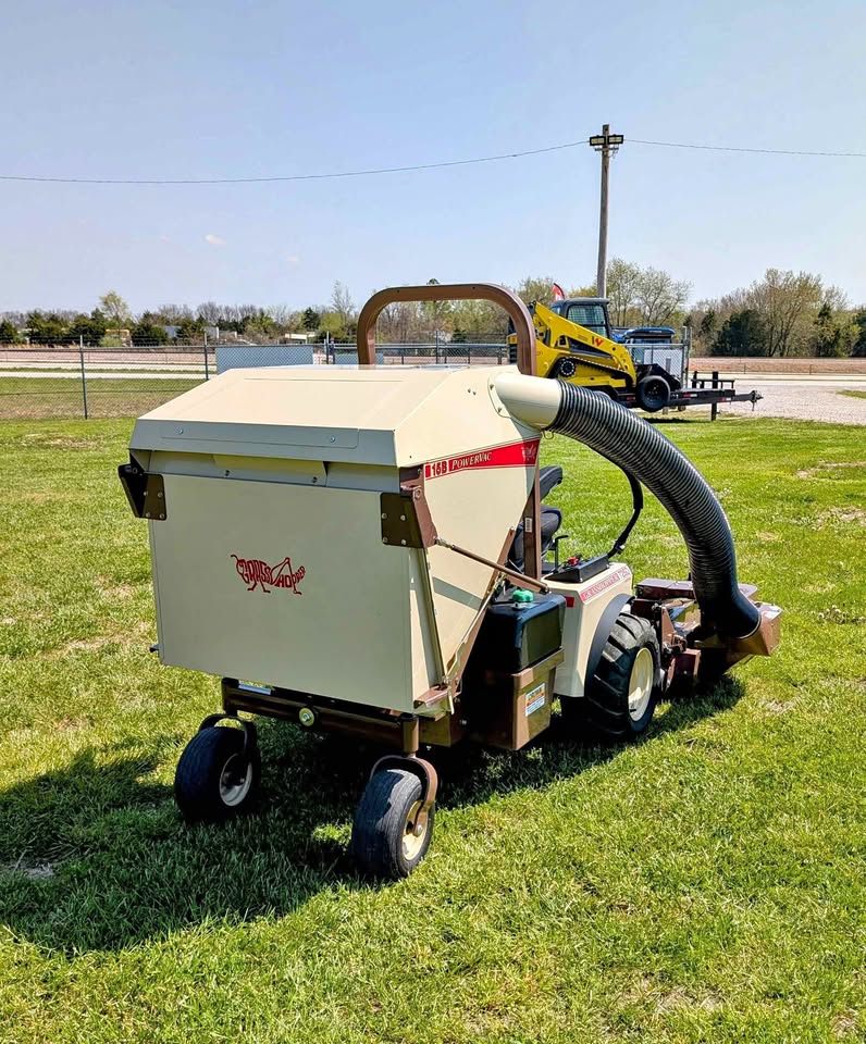 USED-GRASSHOPPER 725DT6, 32 HRS