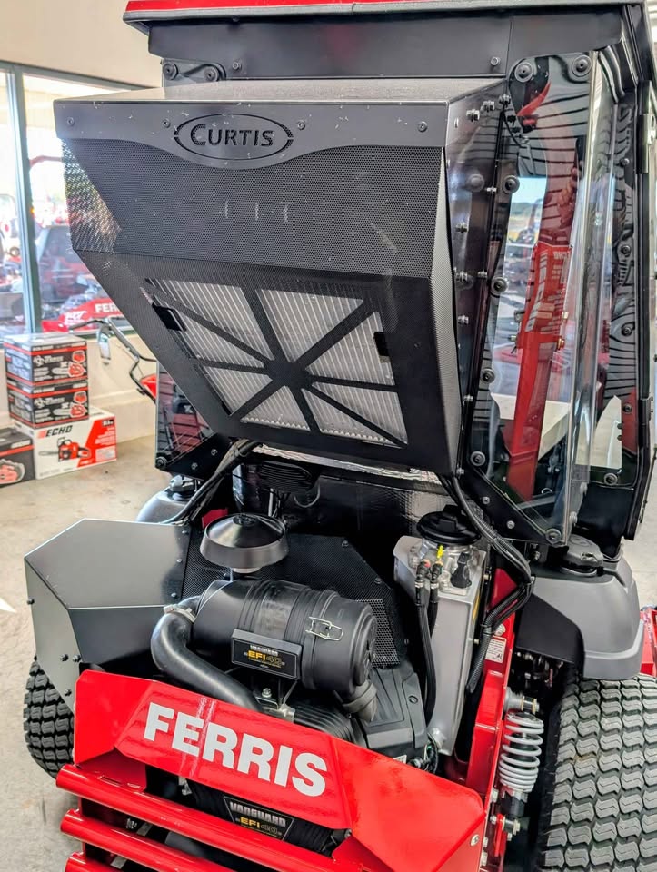 USED FERRIS ISX3300,31 HOURS, CURTIS CAB, 40HP - CONFER_ISX3300