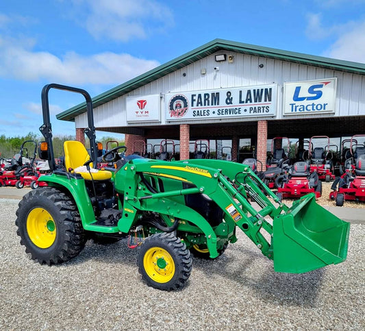 USED JOHN DEERE 3039R W/ 48 HOURS