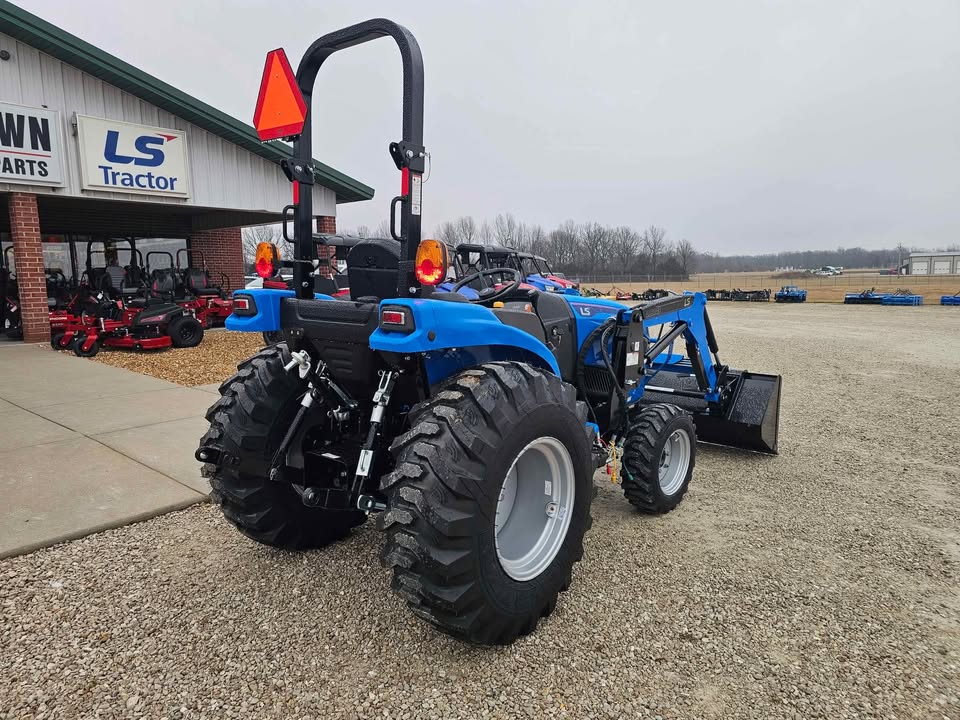 LS TRACTOR MT226E – 24.6HP, GEAR PLUS 0% X 120 MONTHS!