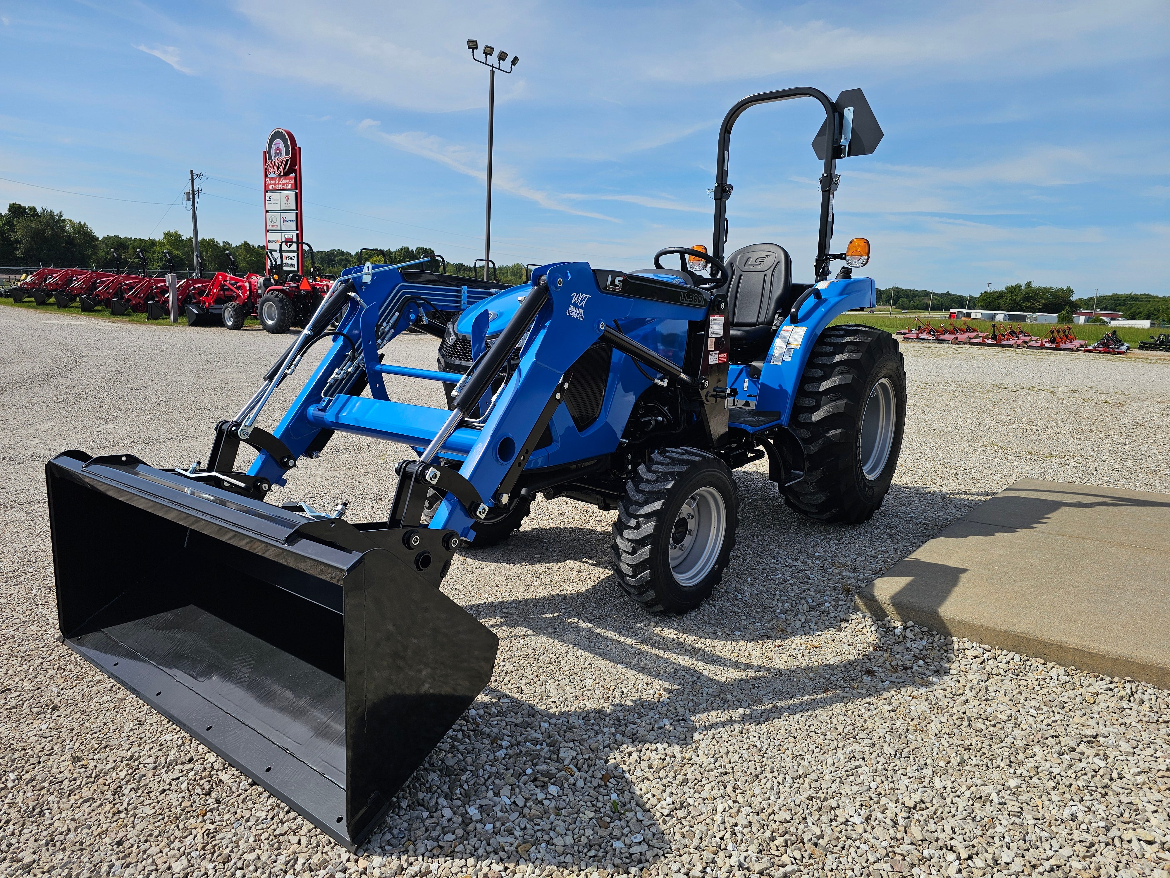 LS TRACTOR MT226HE – 24.6HP HST– WCT Farm and Lawn