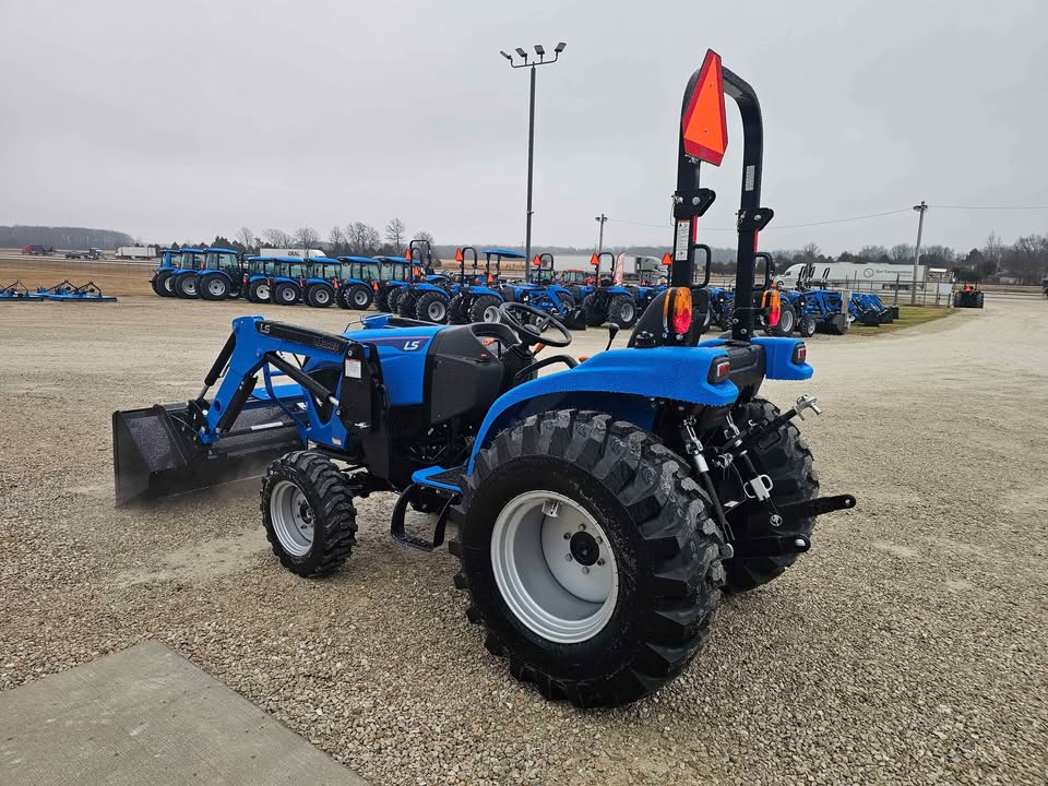 LS MT242E, 42.5HP, GEAR, 4WD DIESEL TRACTOR