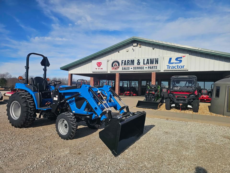 LS TRACTOR USA MT232H, 31.7hp