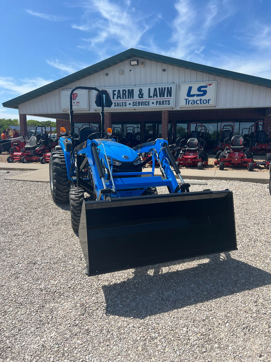 LS TRACTOR MT232HE – 31.7HP, HST