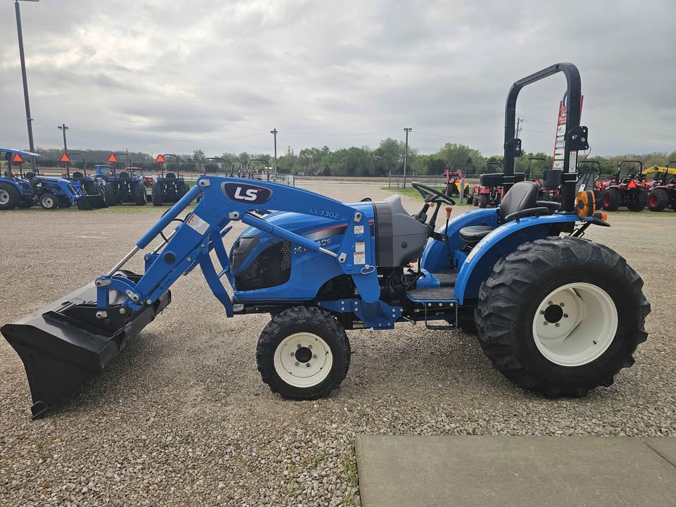 LS TRACTOR USA USED-MT240E