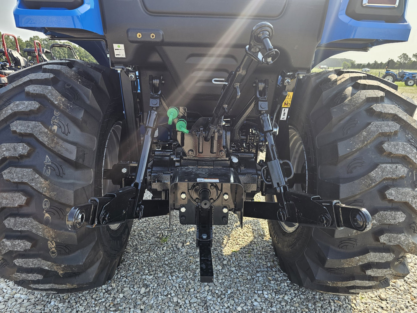 LS TRACTOR USA MT242H, 42HP