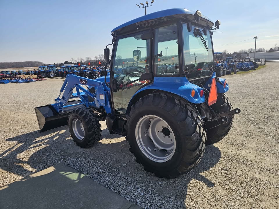 LS TRACTOR USA MT357HC