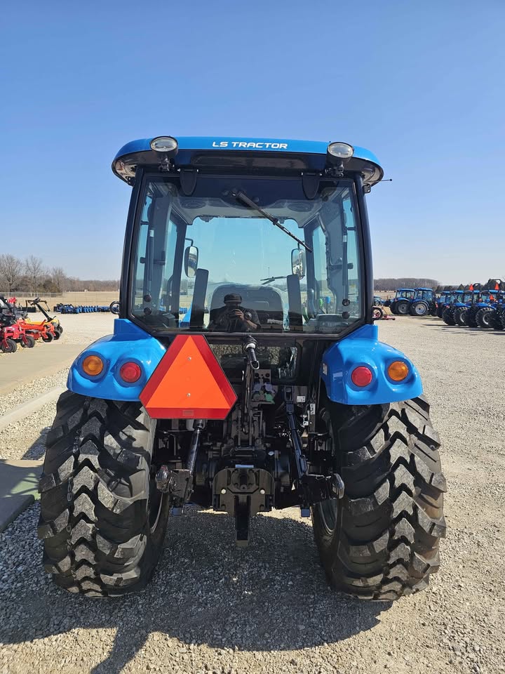LS TRACTOR USA MT357HC