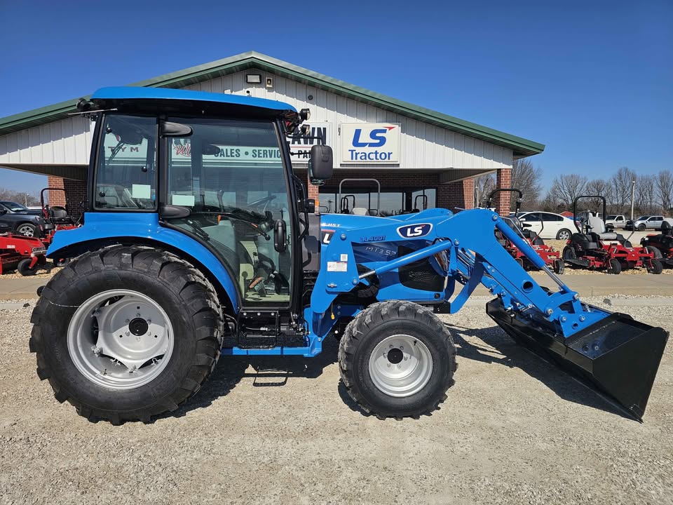 LS TRACTOR USA MT357HC