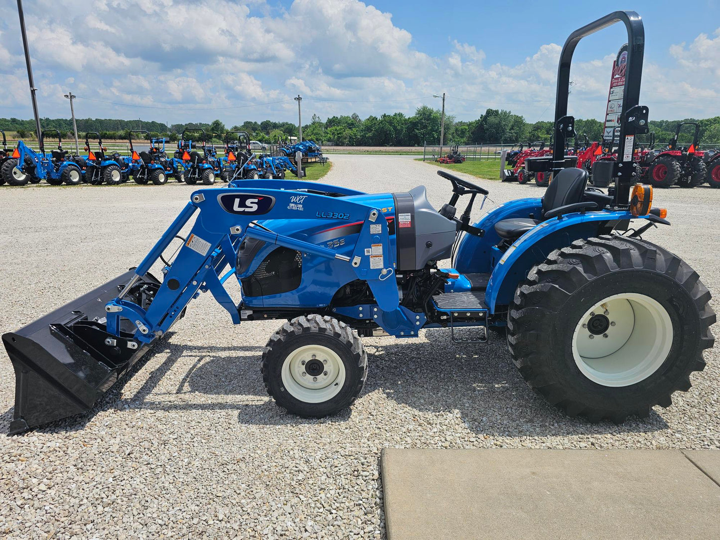 LS TRACTOR MT355E – 55HP, GEAR